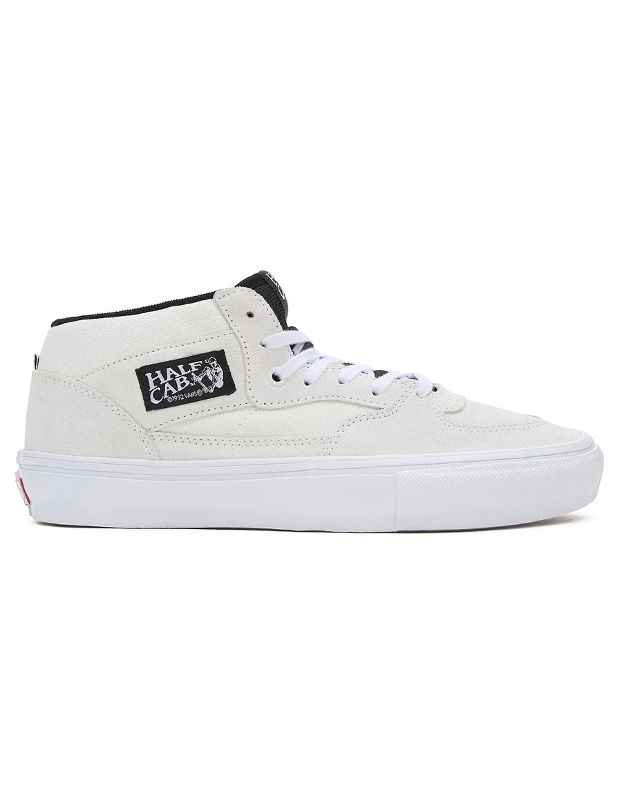 Half black and white vans discount