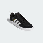 Adidas - Shoes, Tyshawn Low. BLK/WHT/GLD