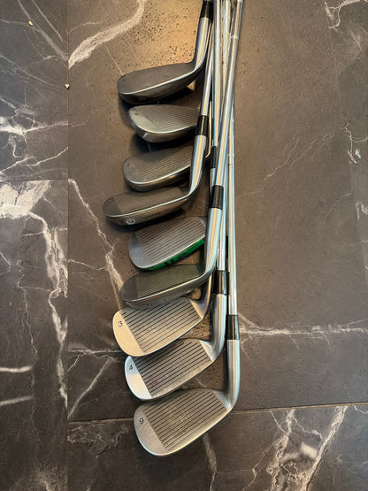 USED Goliath Phyrcore Iron Set 10pcs (3,4,5,6,7,8,9,P,S)RH