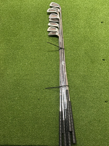 Used Accuform Canada RH Iron Set (3,4,5,6,7,8,9,P)