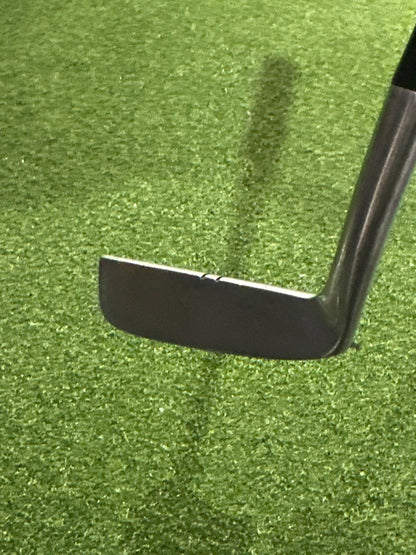 Used MacGregor Jack Nicklaus Muirfield putter RH