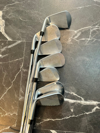USED Nike Vapor Iron Set (4,6,7,8,9,A,P) RH