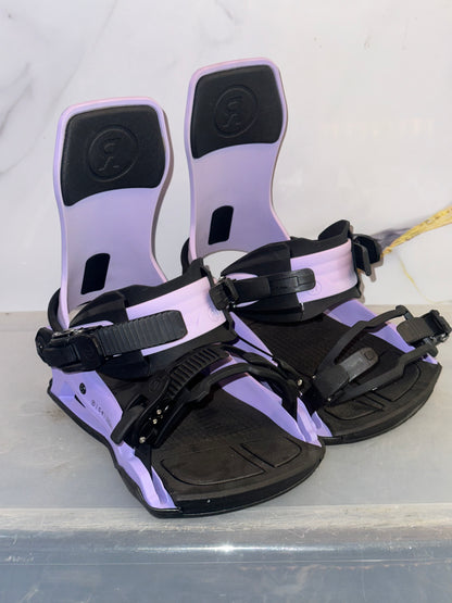 Used Ride C6 Snowboard Bindings Medium
