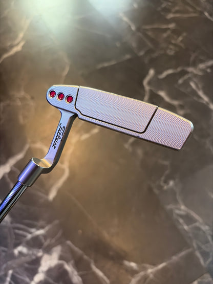 USED Scotty Cameron Select Newport Putter RH w/Cover