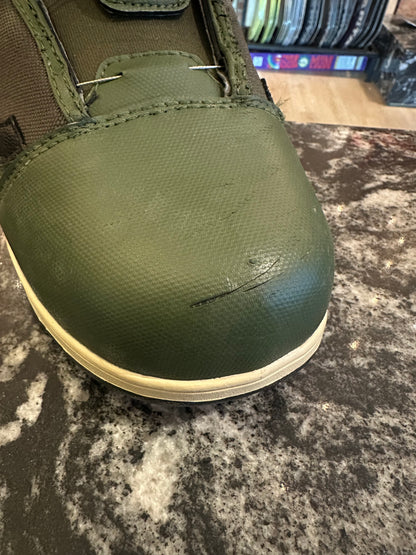 Used Vans encore size 10