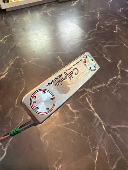 USED Scotty Cameron California Monterey Putter RH w/Matching Cover