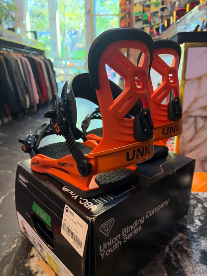 USED Union Cadet Pro Binding Orange Size Medium