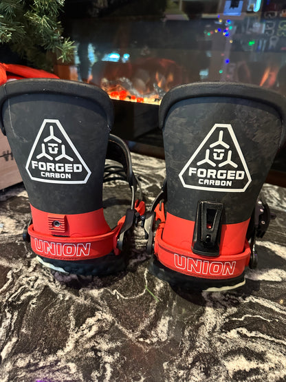 USED Union Ultra Forged Carbon Size M