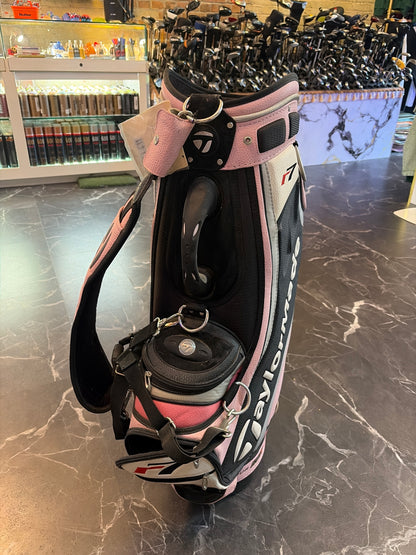 USED TaylorMade R7 Staff Bag - Pink/Grey