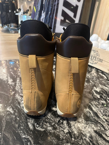 Used Burton Boxer Boots