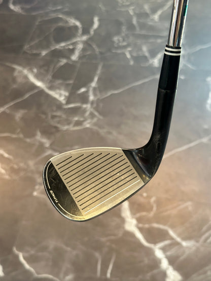 USED Cleveland CG Black Wedge 52 Degree Loft 12 Degree Bounce RH