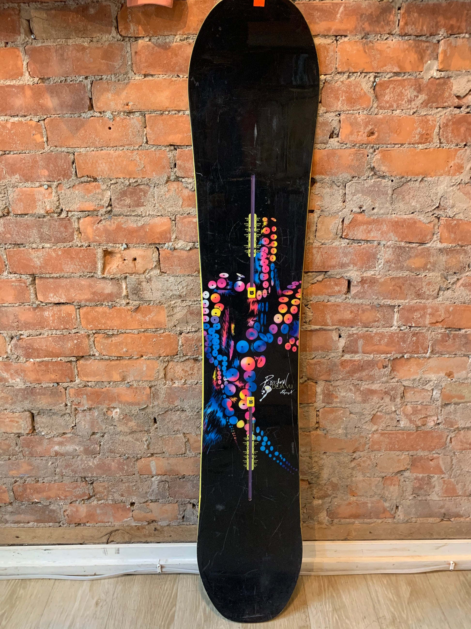 burton deja vu restricted snowboard Burton