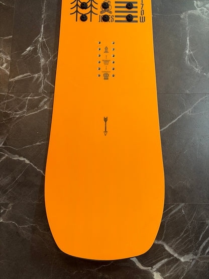 USED 2025 Jones Rally Cat 170w Snowboard