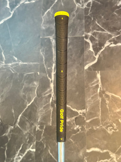 USED Dynamic Gold SL X100 Steel Shaft