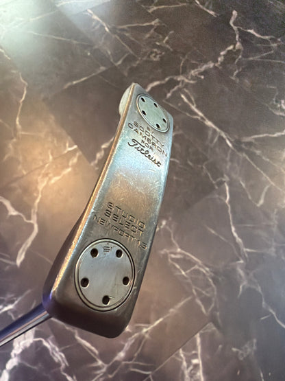 USED Scotty Cameron Studio Select Newport 1.5 RH w/Cover