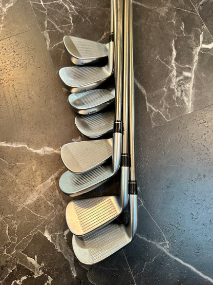 USED CALLAWAY APEX CF16 IRON SET 4-PW Sw UST MAMIYA RECOIL ZT9 F4 GRAPHITE Stiff RIGHT HANDED