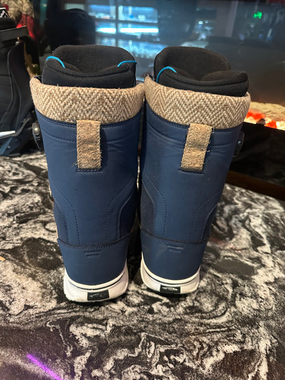 Used Vans Aura Snowboard Boots men’s 9