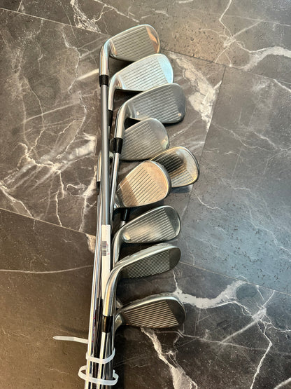 USED Nike VRSx Iron Set (A,P,4,5,6,7,8,9) RH