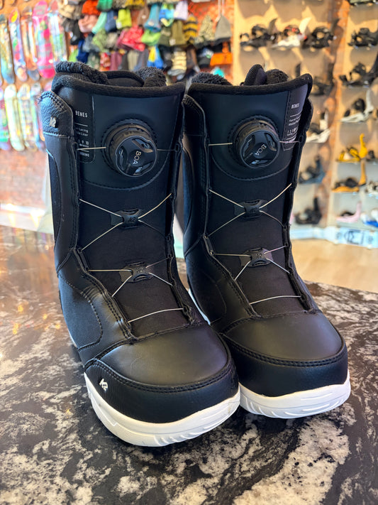 Used K2 Benes Womens Snowboard Boots Size 7