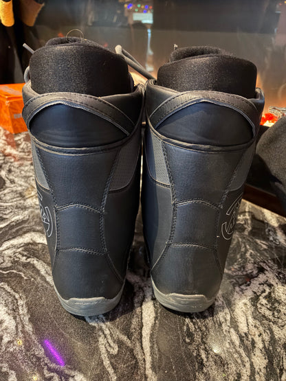 USED K2 Snowboard boots men’s 9