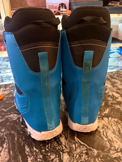 USED DC Snowboarding boots size 12
