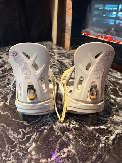 USED Morrow WildFlower Bindings Medium