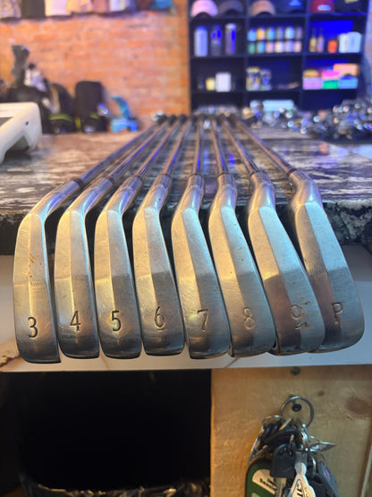USED Top Flite XL2000 Iron Set 8Pcs (3,4,5,6,7,8,9,P)LH