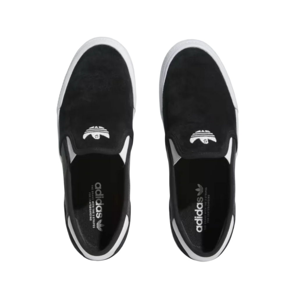 Adidas slip top ons skate