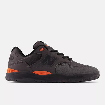 Last Pair SZ 8 , New Balance - Shoes, Tiago 1010. PW